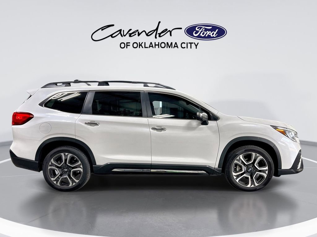 Used 2023 Subaru Ascent Touring AWD/4WD image 9