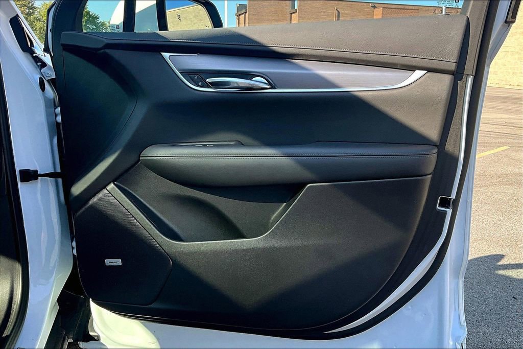 Used 2024 Cadillac XT6 Luxury w/ LPO, Floor Liner Package image 23