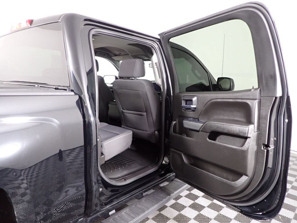 Used 2018 Chevrolet Silverado 1500 LT w/ All Star Edition AWD/4WD image 34