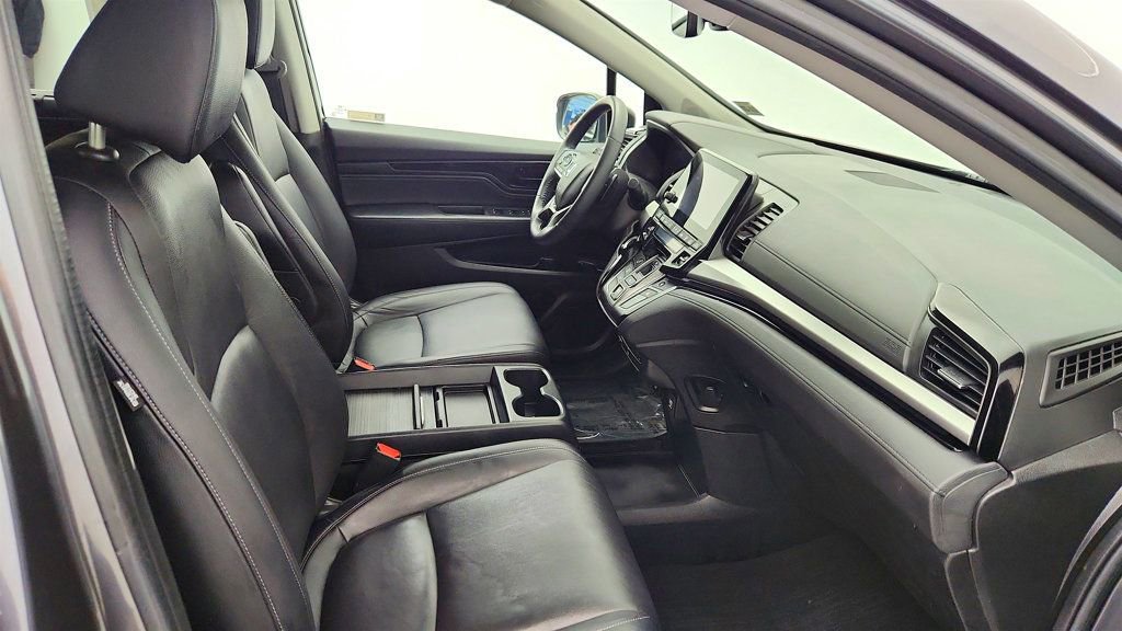 Used 2023 Honda Odyssey Touring image 27