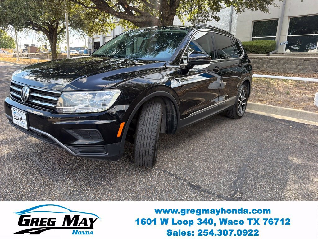Used 2021 Volkswagen Tiguan SE w/ Panoramic Sunroof Package FWD image 8