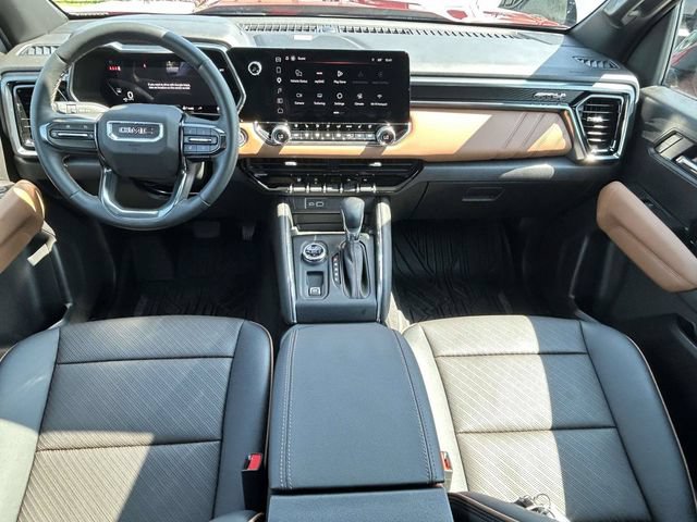 Used 2026 GMC Canyon AT4 w/ Technology Plus Package AWD/4WD image 12