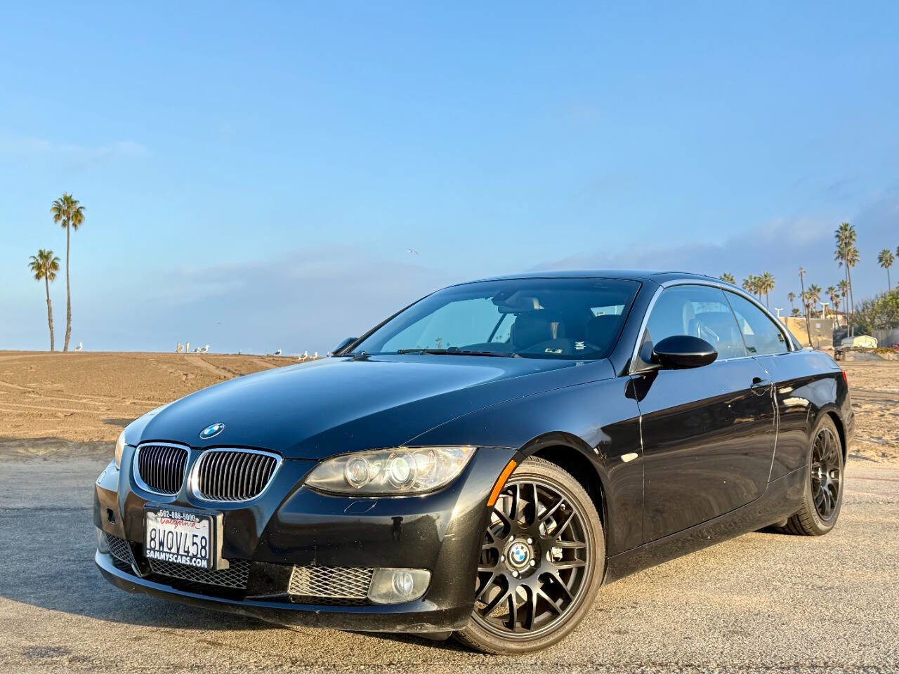 Used 2008 BMW 335i Convertible w/ Premium Pkg image 1