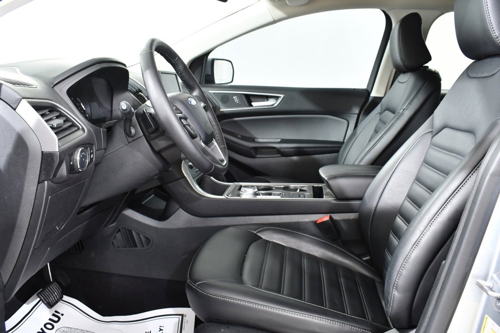 Used 2024 Ford Edge SEL w/ Convenience Package image 6