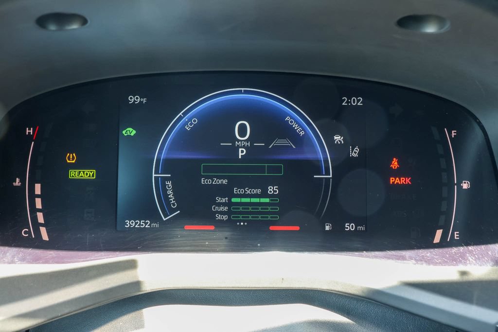 Used 2025 Toyota Camry LE FWD image 26