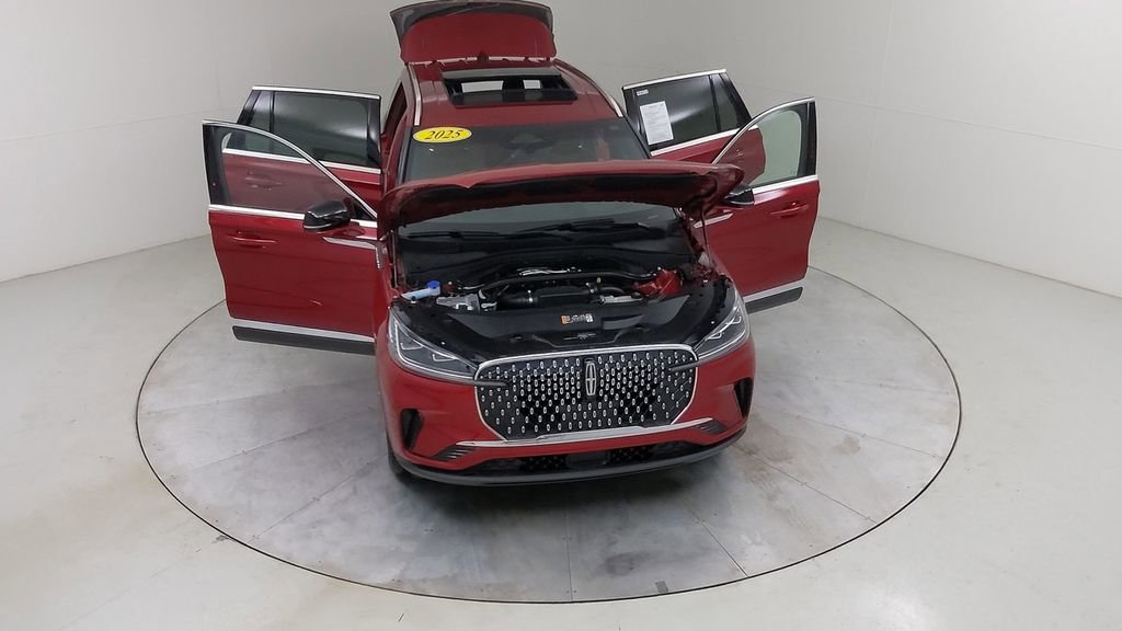 Used 2025 Lincoln Aviator Reserve w/ Equipment Group 201A image 47