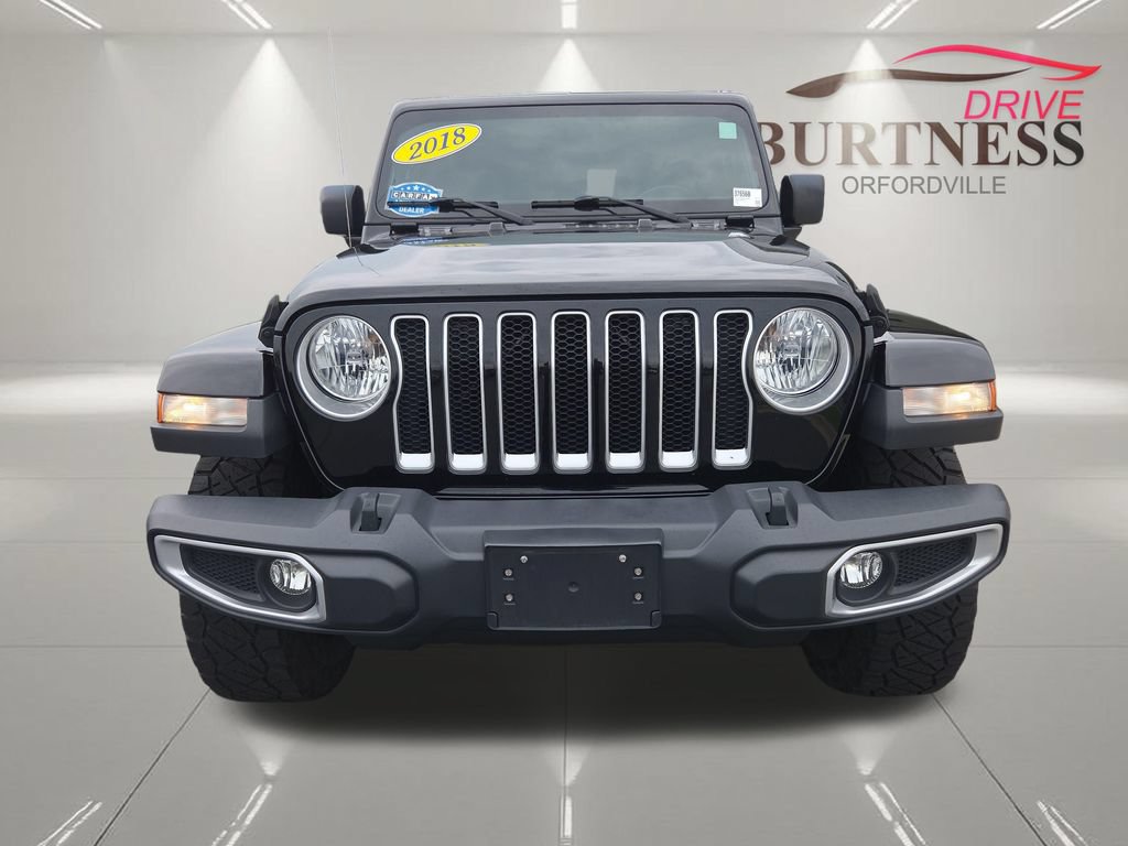 Used 2018 Jeep Wrangler Unlimited Sahara w/ Cold Weather Group AWD/4WD image 3