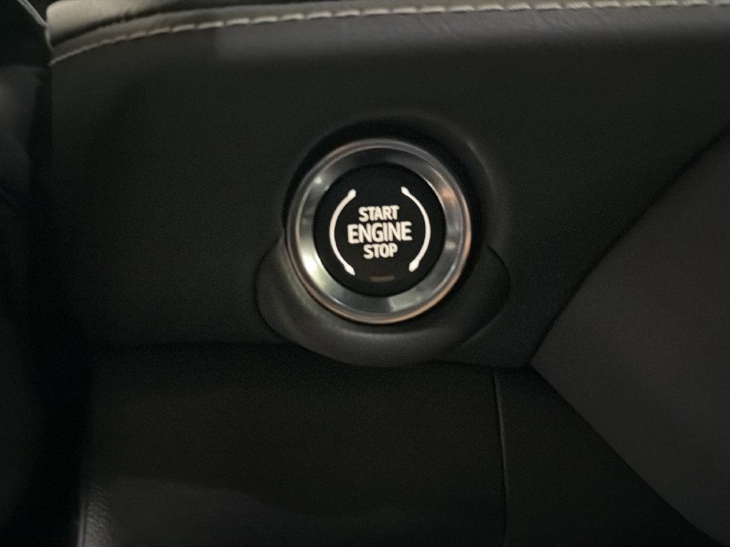 New 2026 Chevrolet Suburban Premier AWD/4WD image 19