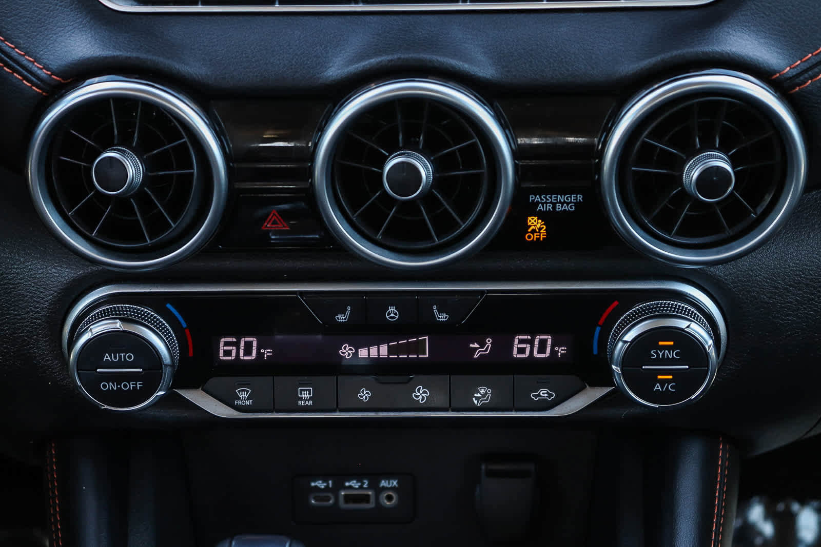 Used 2021 Nissan Sentra SR w/ SR Premium Package image 16