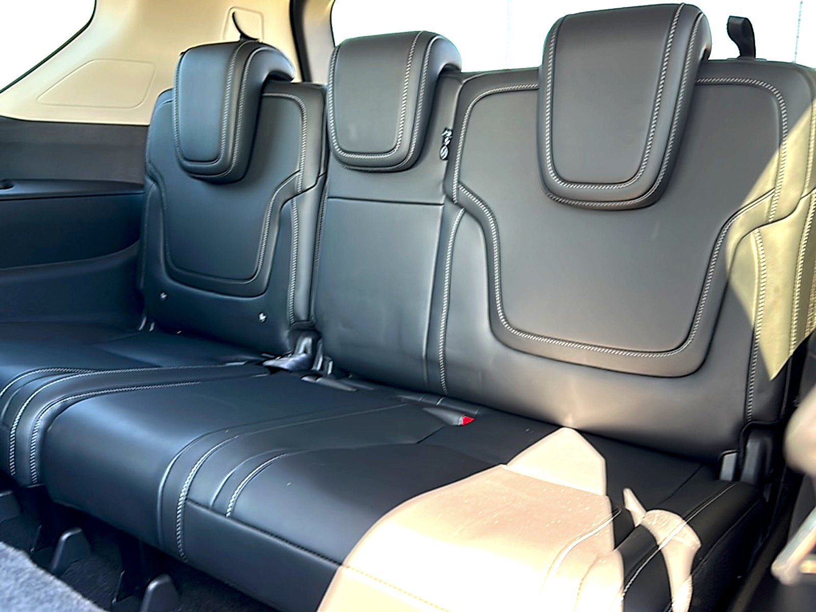 New 2025 Nissan Armada SV RWD image 17