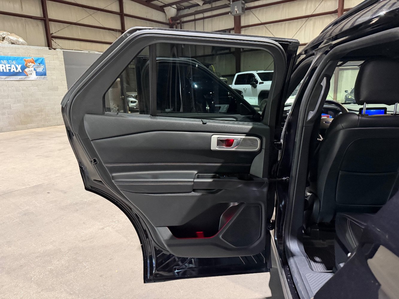 Used 2020 Ford Explorer ST AWD/4WD image 15