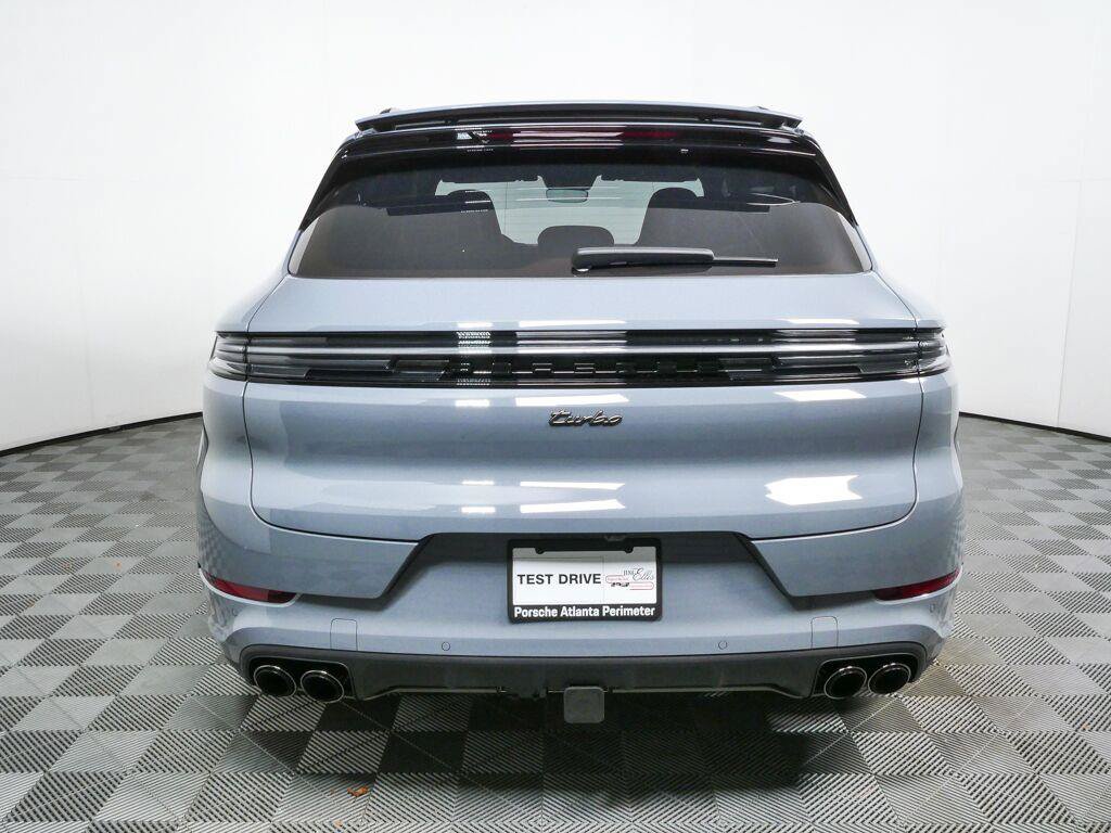 New 2026 Porsche Cayenne Turbo AWD/4WD image 28