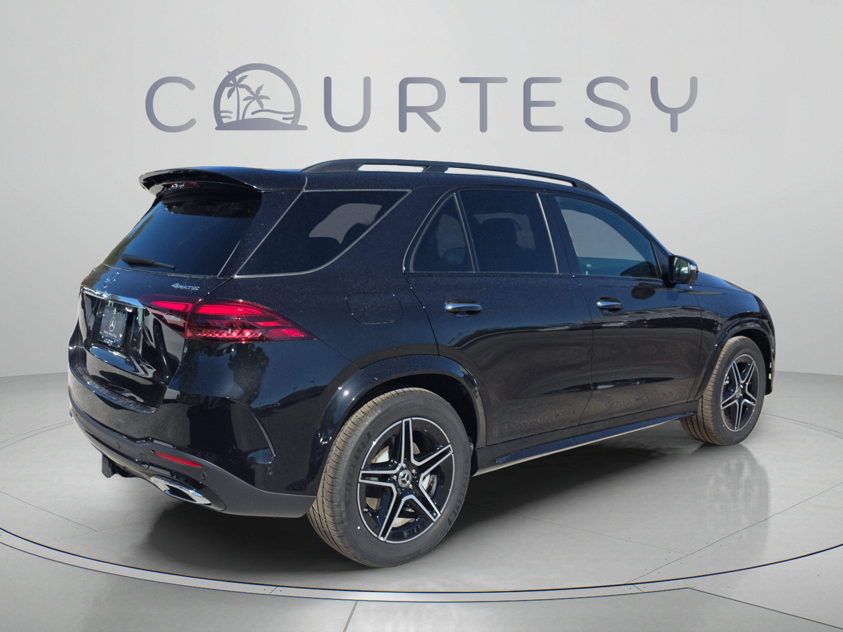 Used 2026 Mercedes-Benz GLE 350 4MATIC image 4