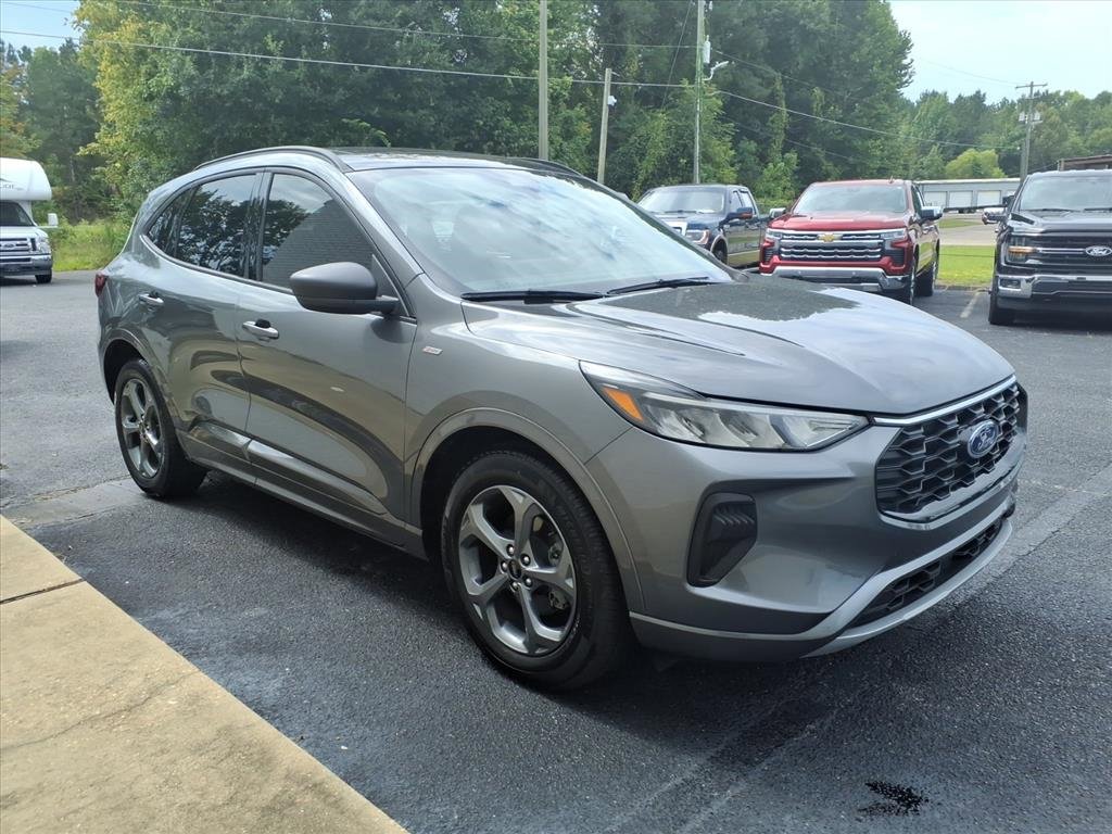 Used 2024 Ford Escape ST-Line w/ Tech Pack #1 image 3