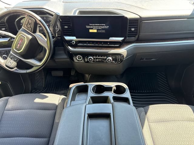Used 2022 GMC Sierra 1500 SLE AWD/4WD image 18