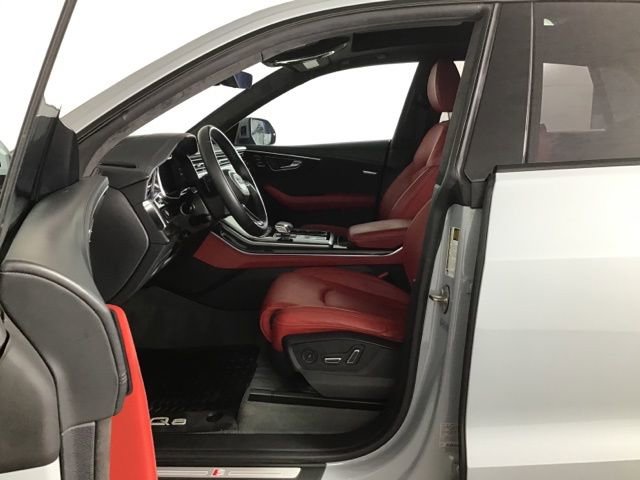 Used 2021 Audi Q8 Prestige image 10