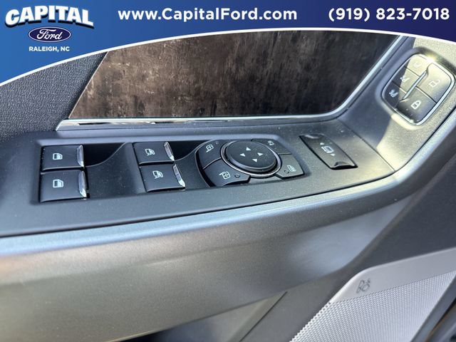 New 2026 Ford F250 Lariat w/ Black Appearance Package AWD/4WD image 21