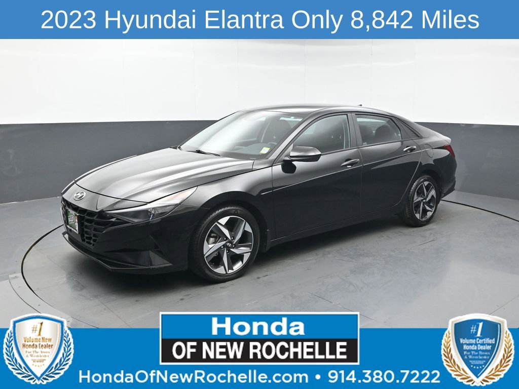 Used 2023 Hyundai Elantra SEL w/ Convenience Package