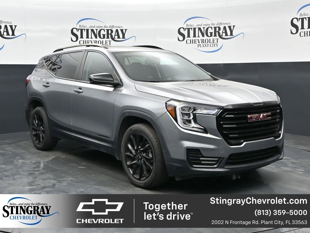 Used 2023 GMC Terrain SLE w/ Driver Convenience Package