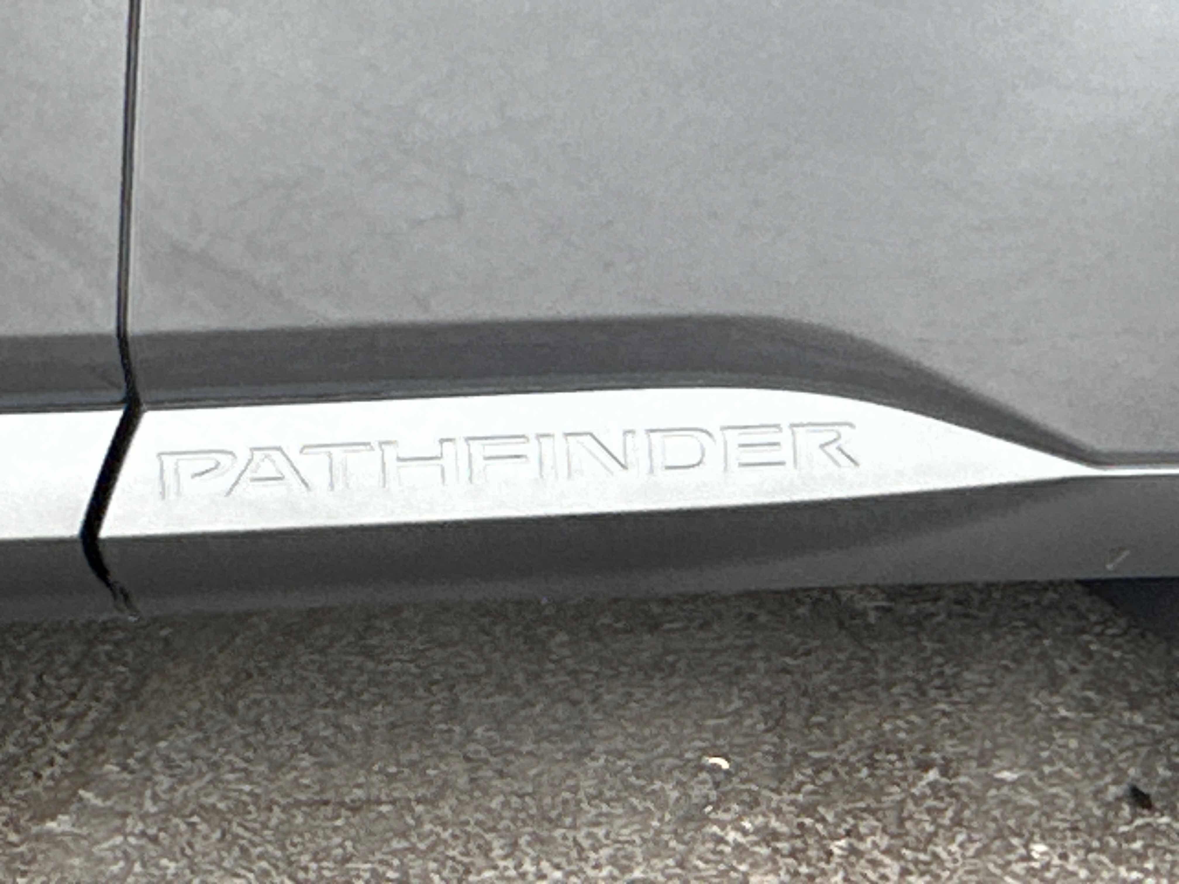 New 2025 Nissan Pathfinder SV w/ Black Appearance Package image 8