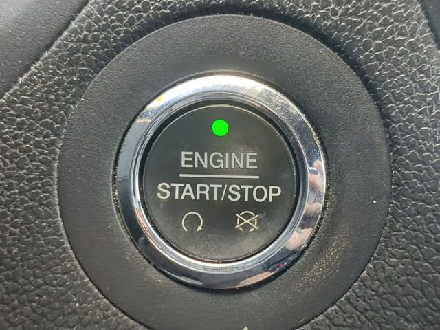 Used 2018 Ford Explorer XLT w/ Equipment Group 202A image 27