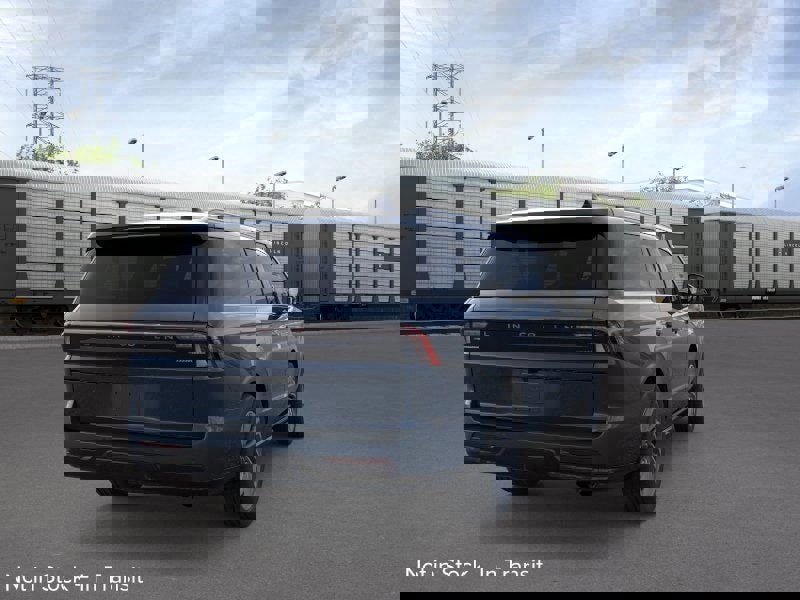 New 2025 Lincoln Navigator L Reserve image 31