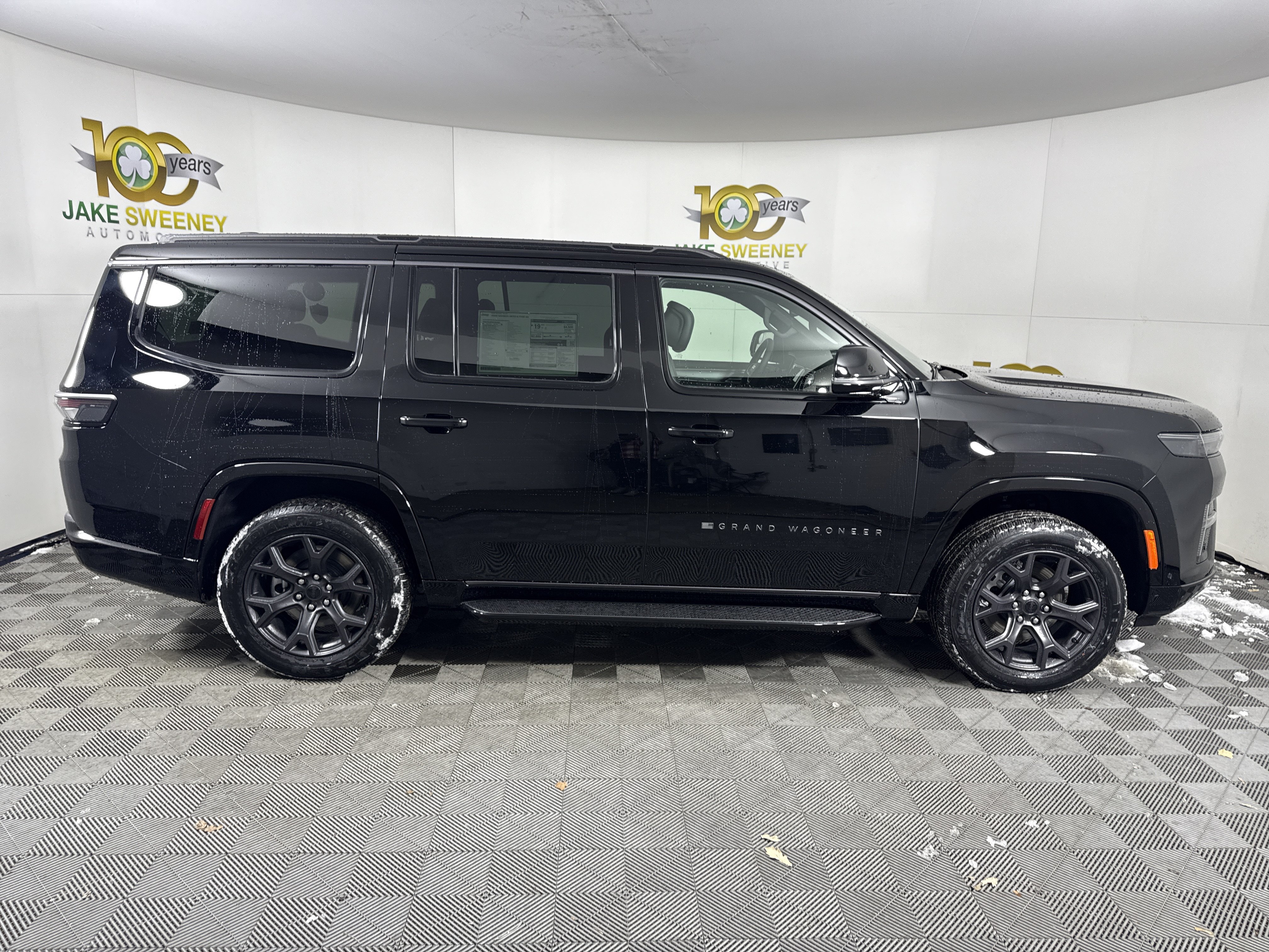 New 2026 Jeep Grand Wagoneer Limited AWD/4WD image 11