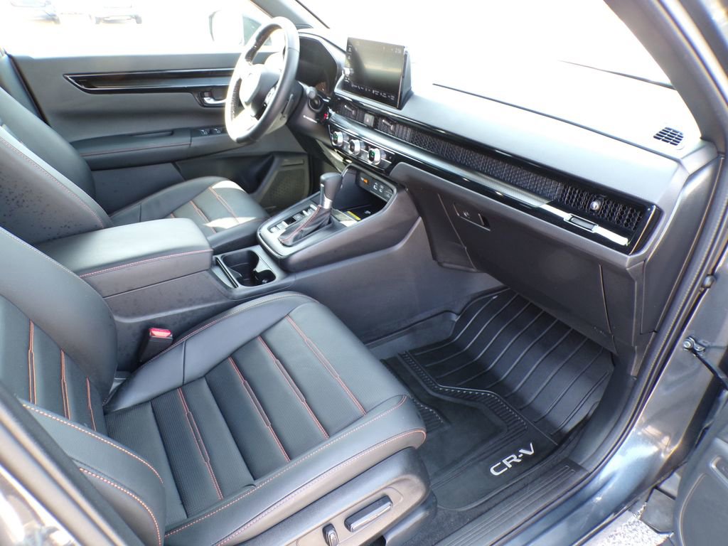 Used 2025 Honda CR-V Sport Touring image 16