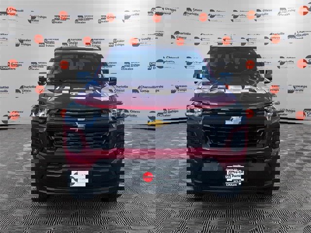 Used 2024 Chevrolet Colorado LT w/ LT Convenience Package image 8