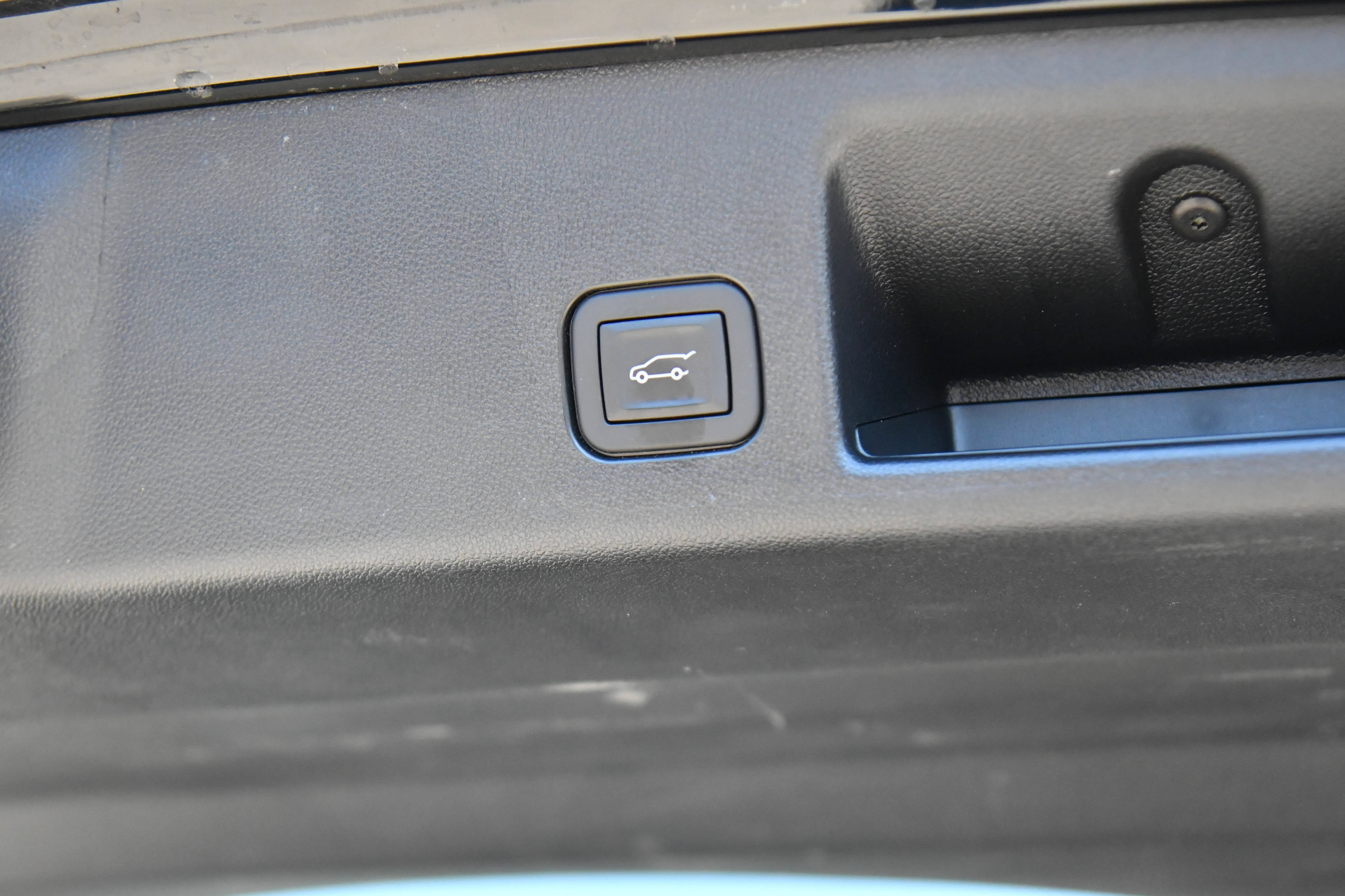 Used 2025 Chevrolet Equinox EV LT FWD image 48