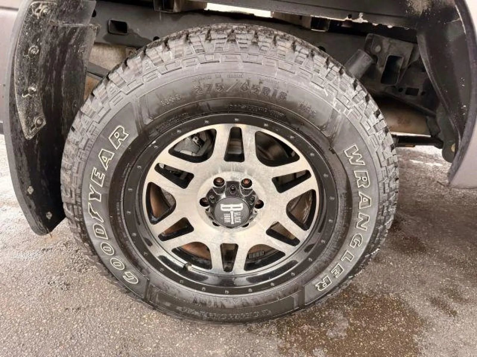 Used 2015 Ford F150 XLT image 40