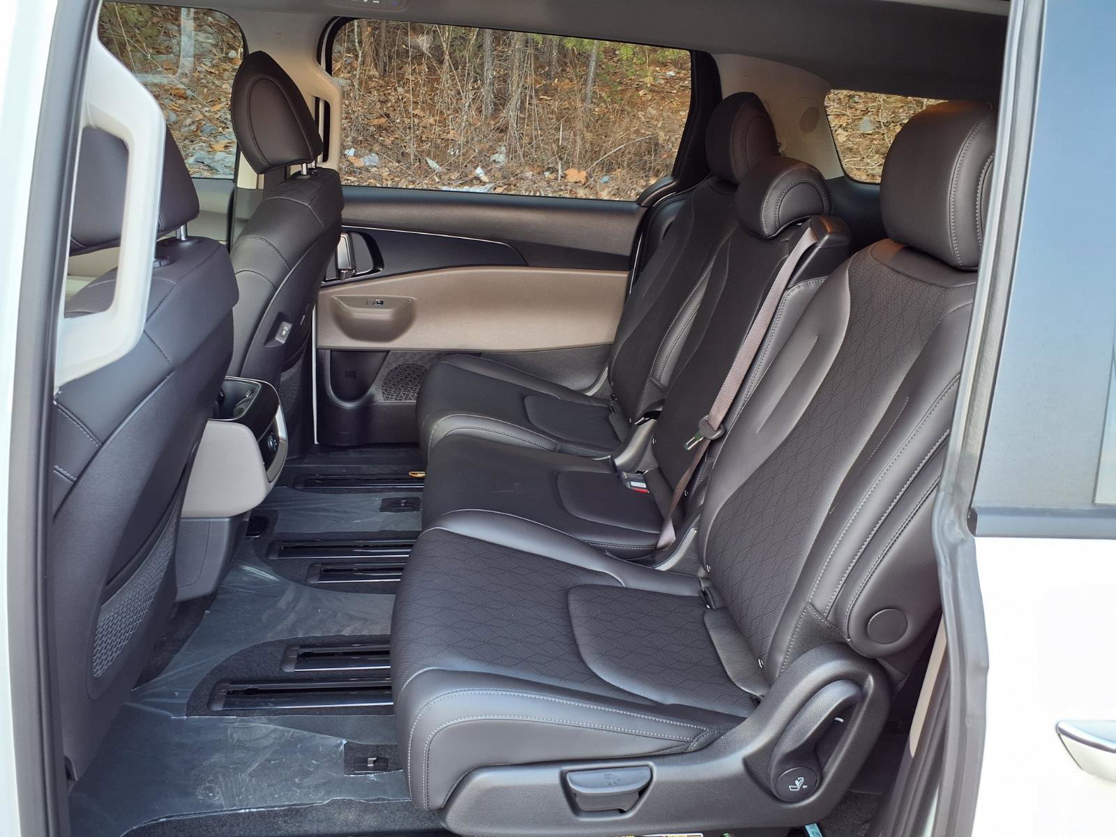 New 2026 Kia Carnival image 4