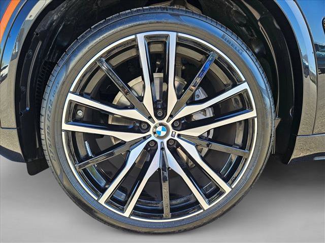 Used 2026 BMW X5 xDrive40i w/ M Sport Package AWD/4WD image 23