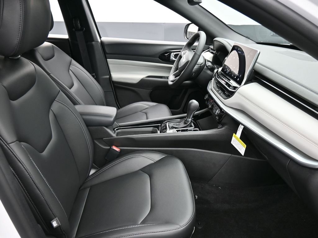 New 2026 Jeep Compass Limited image 19
