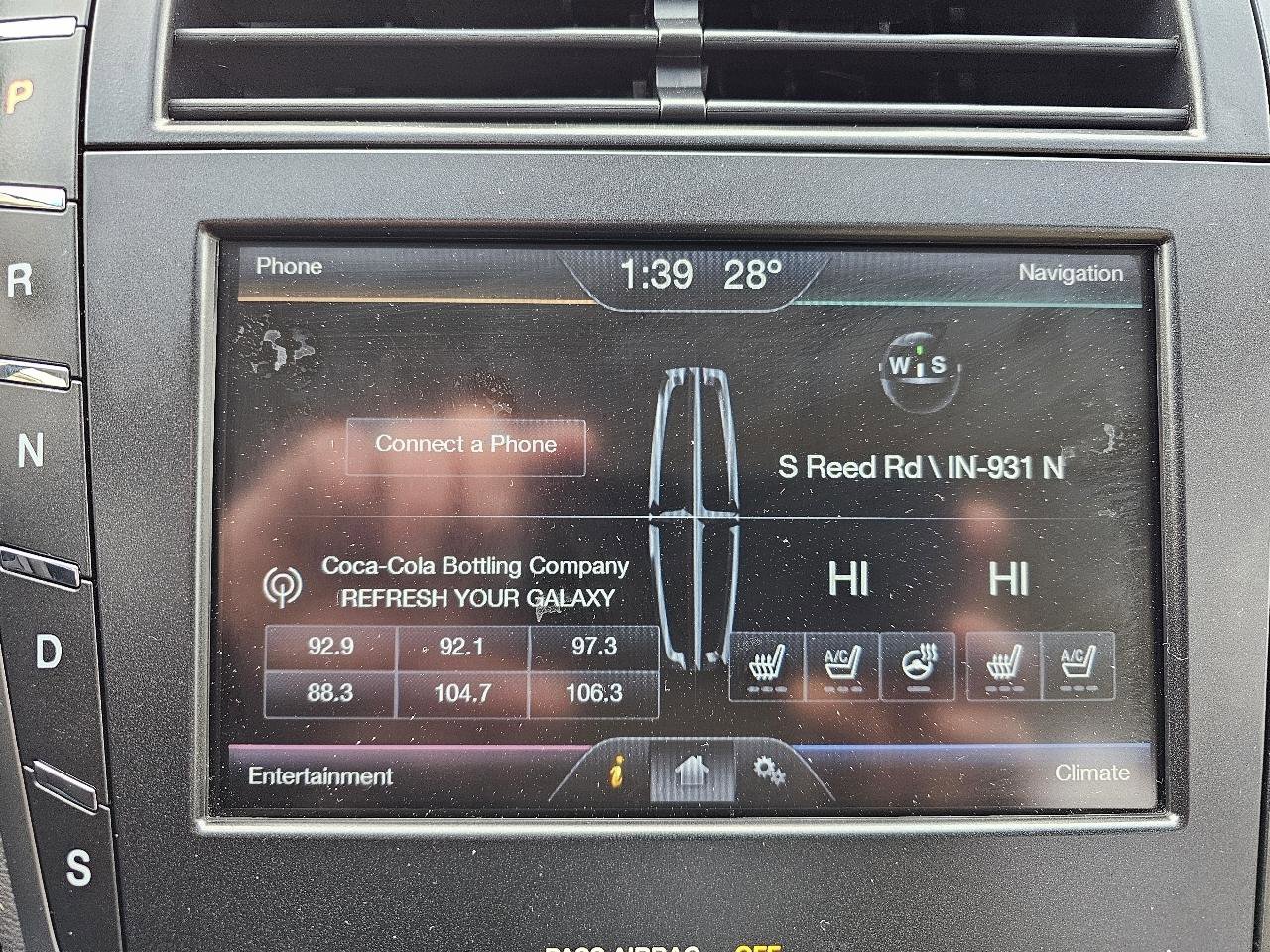 Used 2014 Lincoln MKZ image 16