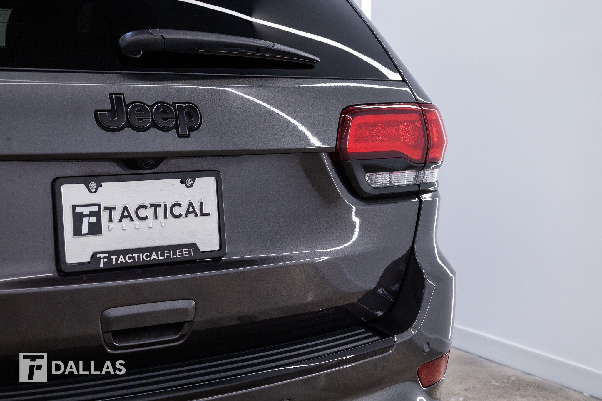 Used 2021 Jeep Grand Cherokee Trackhawk AWD/4WD image 9