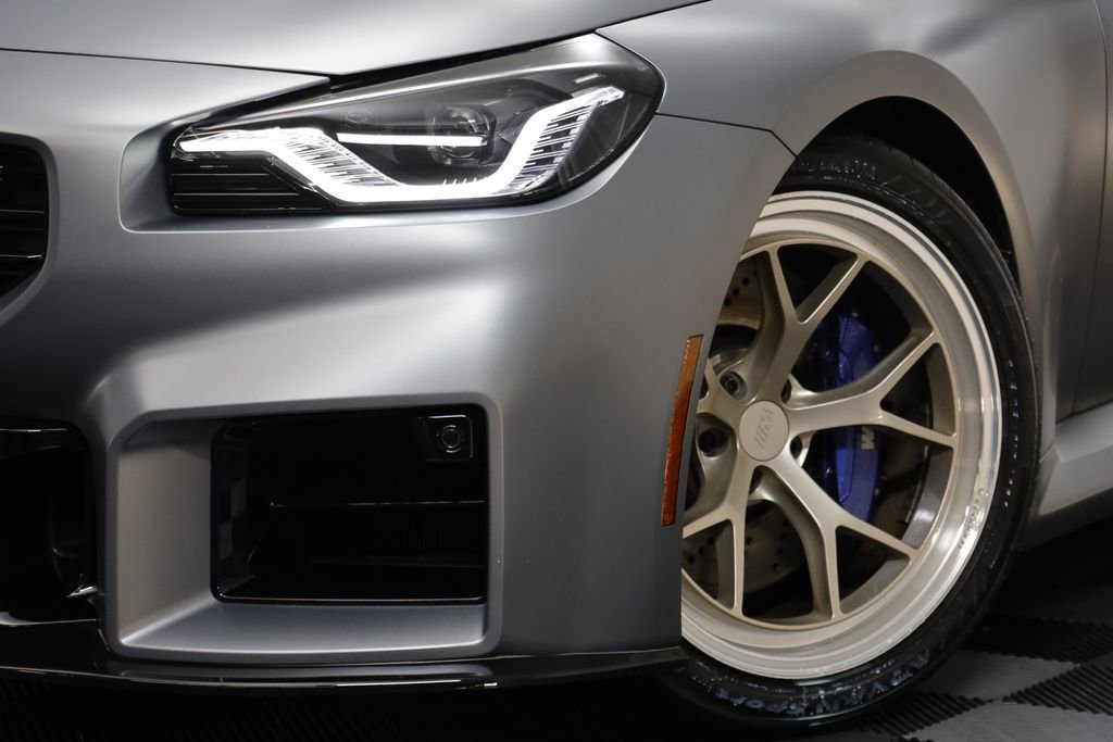 Used 2025 BMW M2 w/ Lighting Package image 3