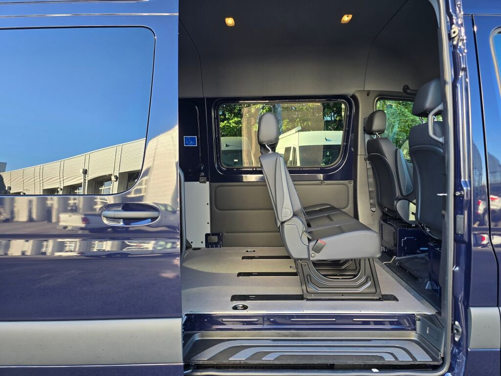 New 2026 Mercedes-Benz Sprinter 144 Cargo image 19