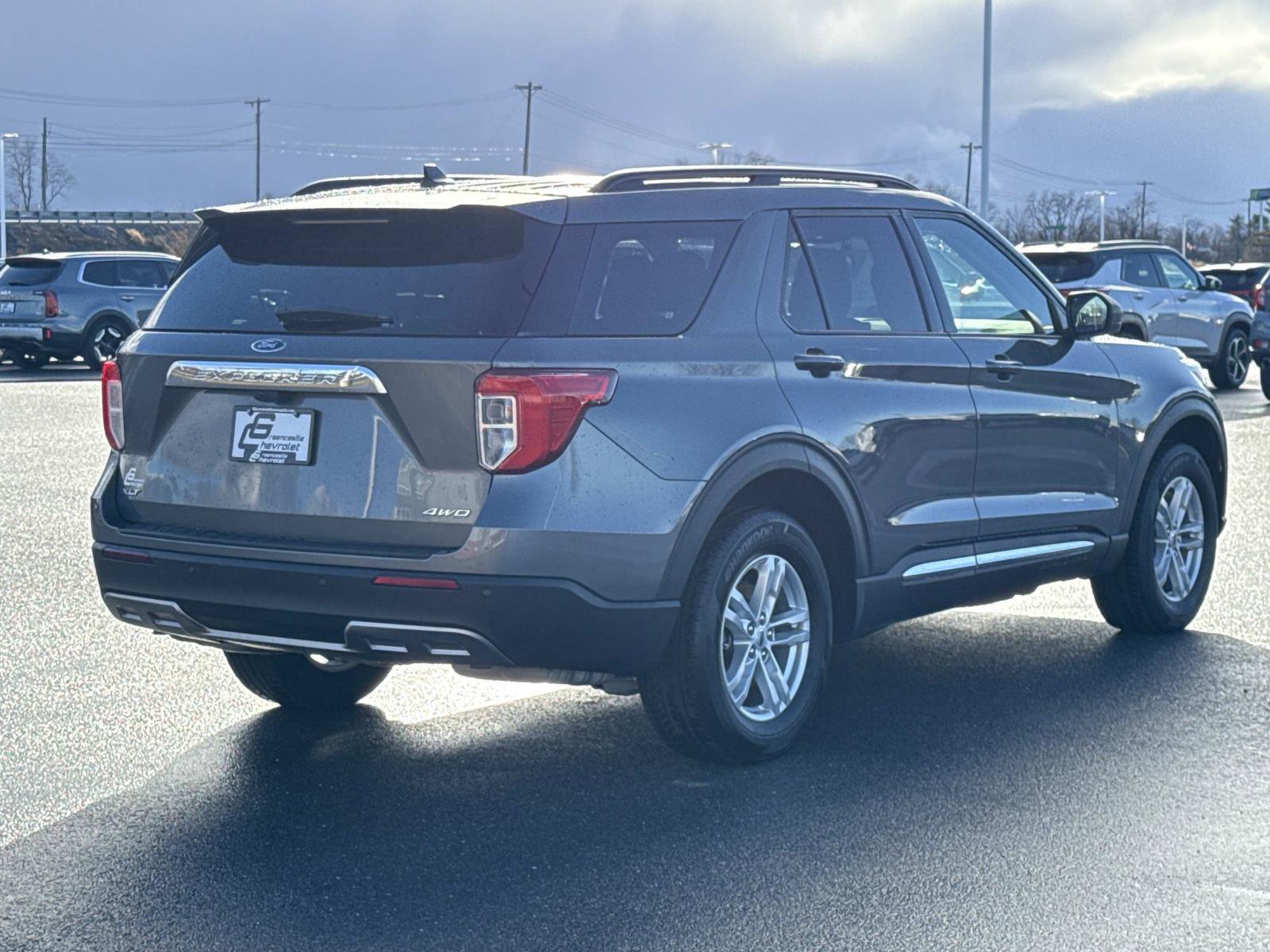 Used 2023 Ford Explorer XLT w/ Equipment Group 202A image 24