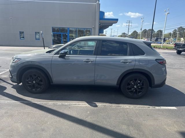 Certified 2025 Honda HR-V Sport image 1