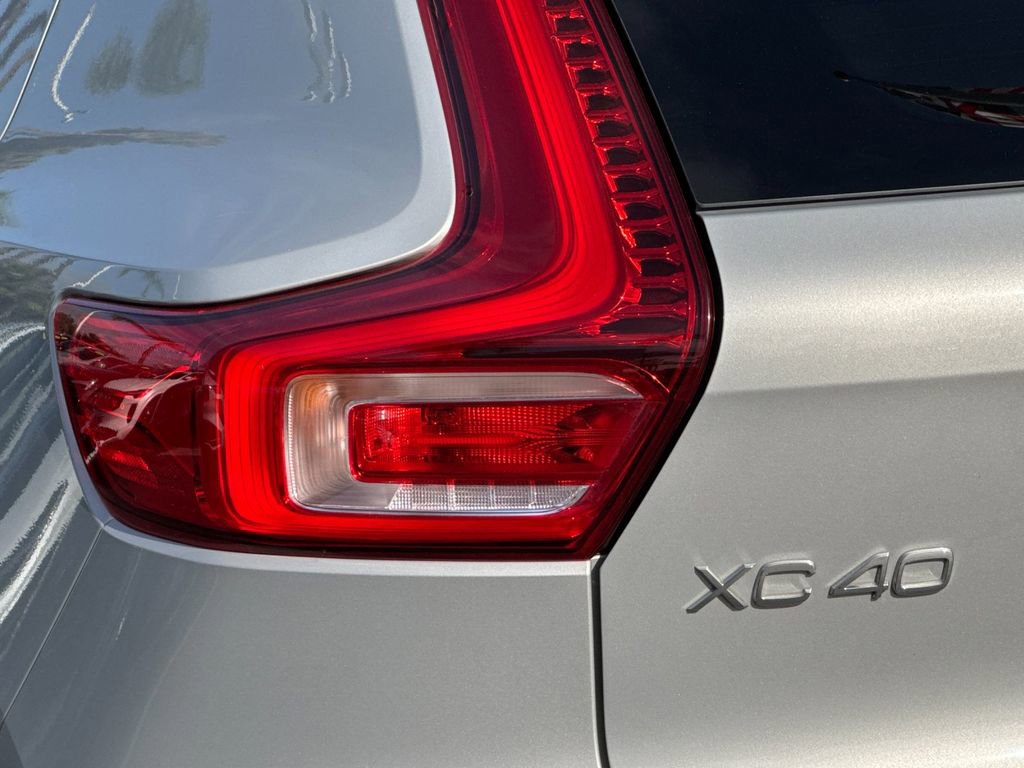 Certified 2023 Volvo XC40 B5 Ultimate AWD/4WD image 26