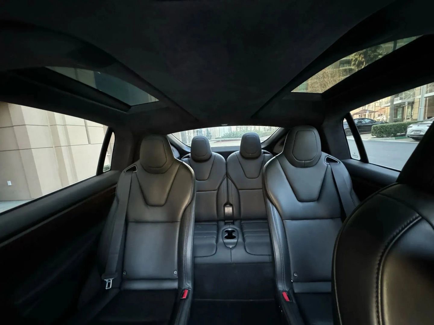 Used 2020 Tesla Model X Long Range AWD/4WD image 20