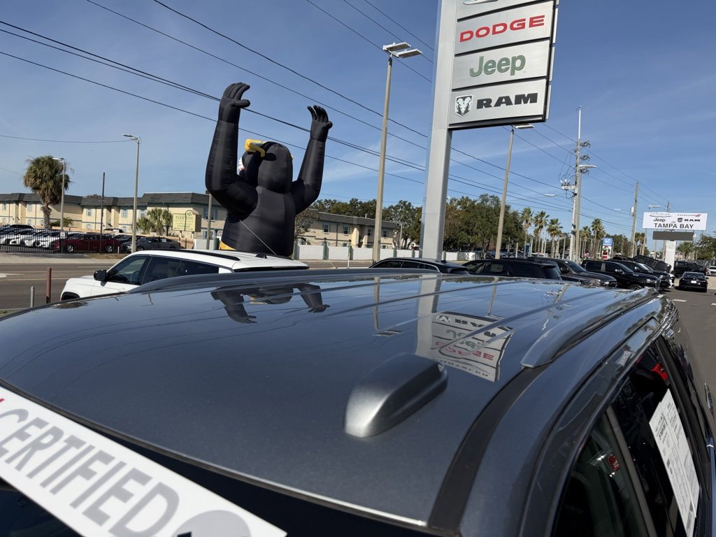 Used 2025 GMC Yukon Denali image 11