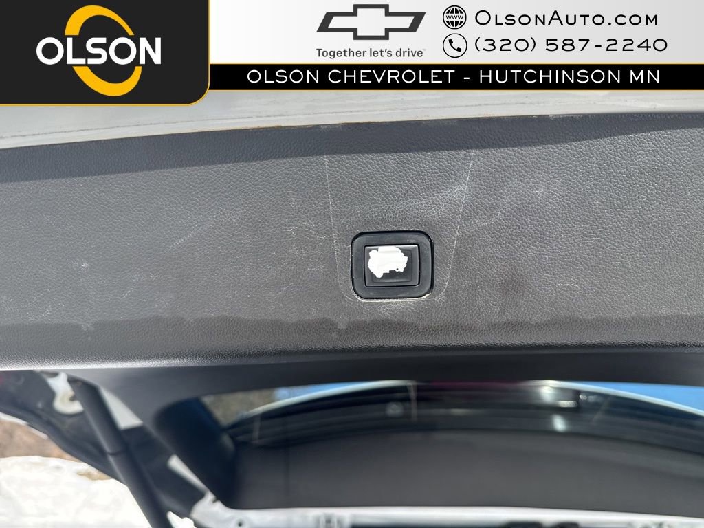 Used 2018 Chevrolet Traverse Premier image 39