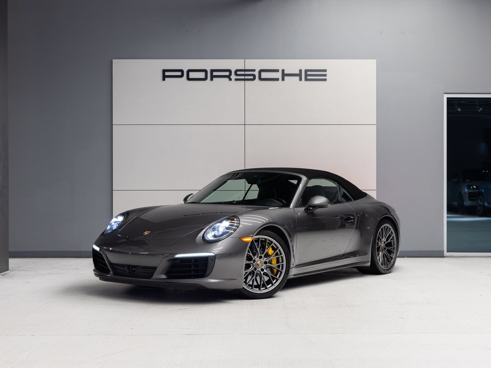 Certified 2018 Porsche 911 Carrera 4S