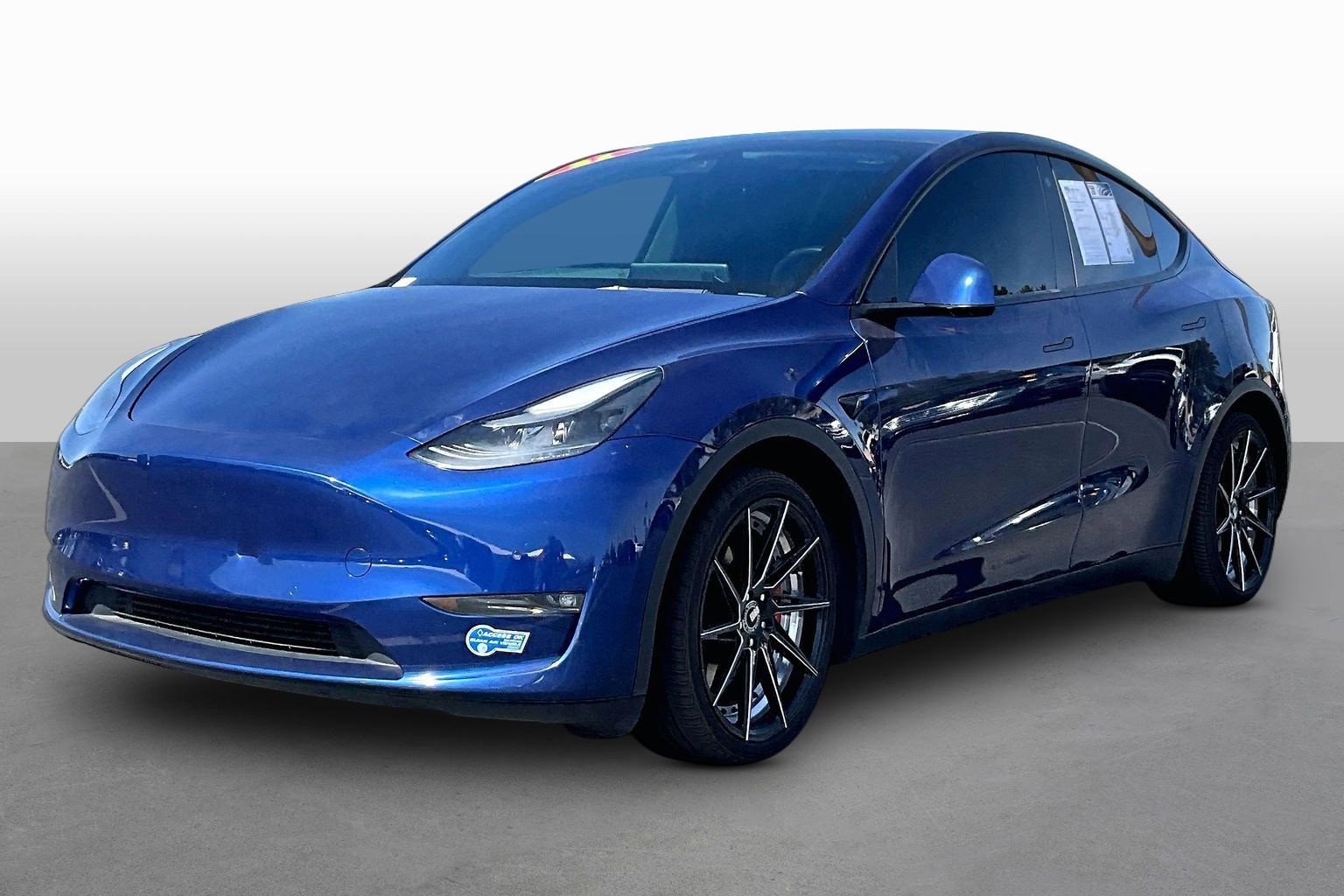 Used 2021 Tesla Model Y Performance AWD/4WD image 1