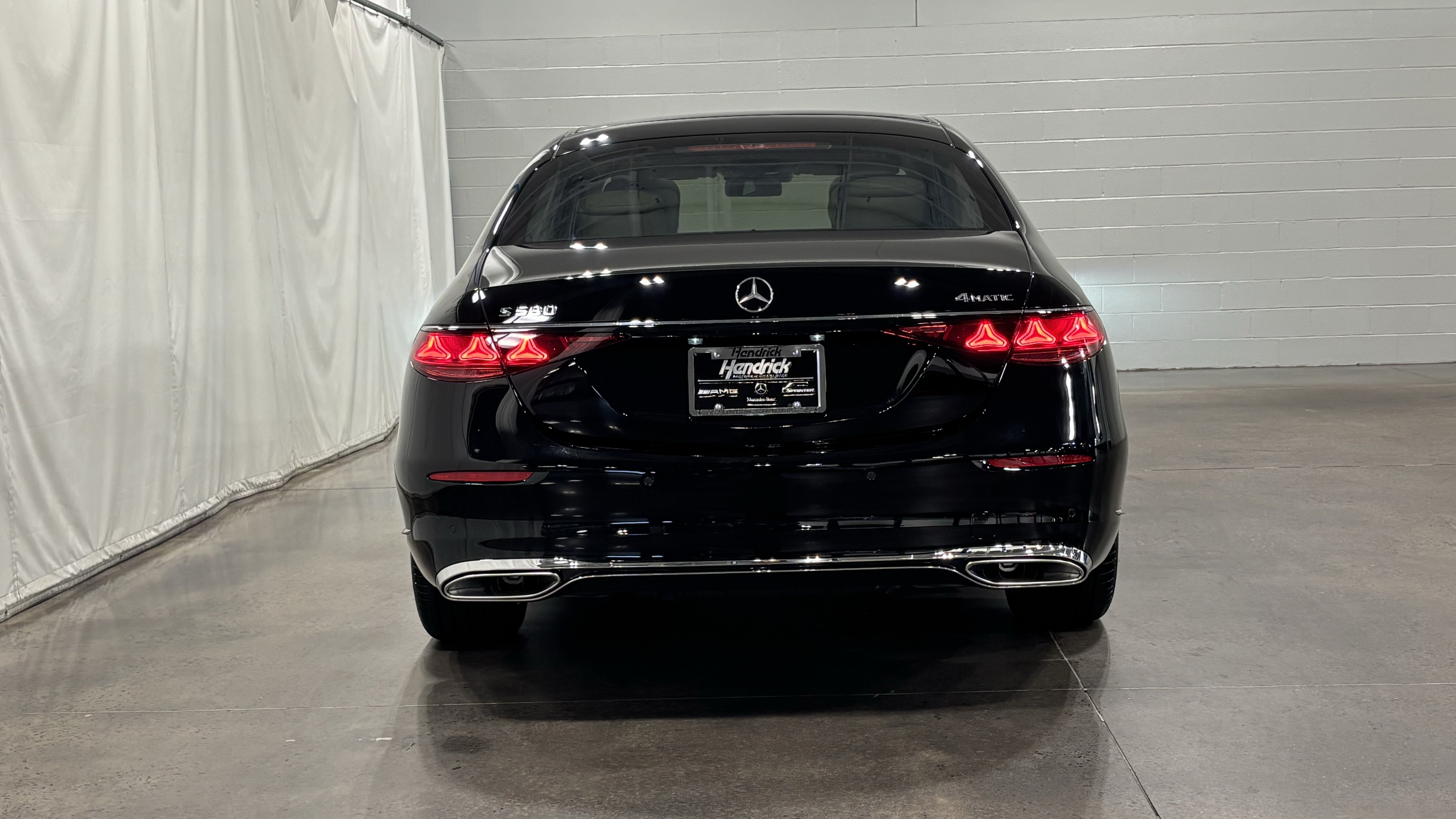 New 2027 Mercedes-Benz S 580 4MATIC Sedan image 7
