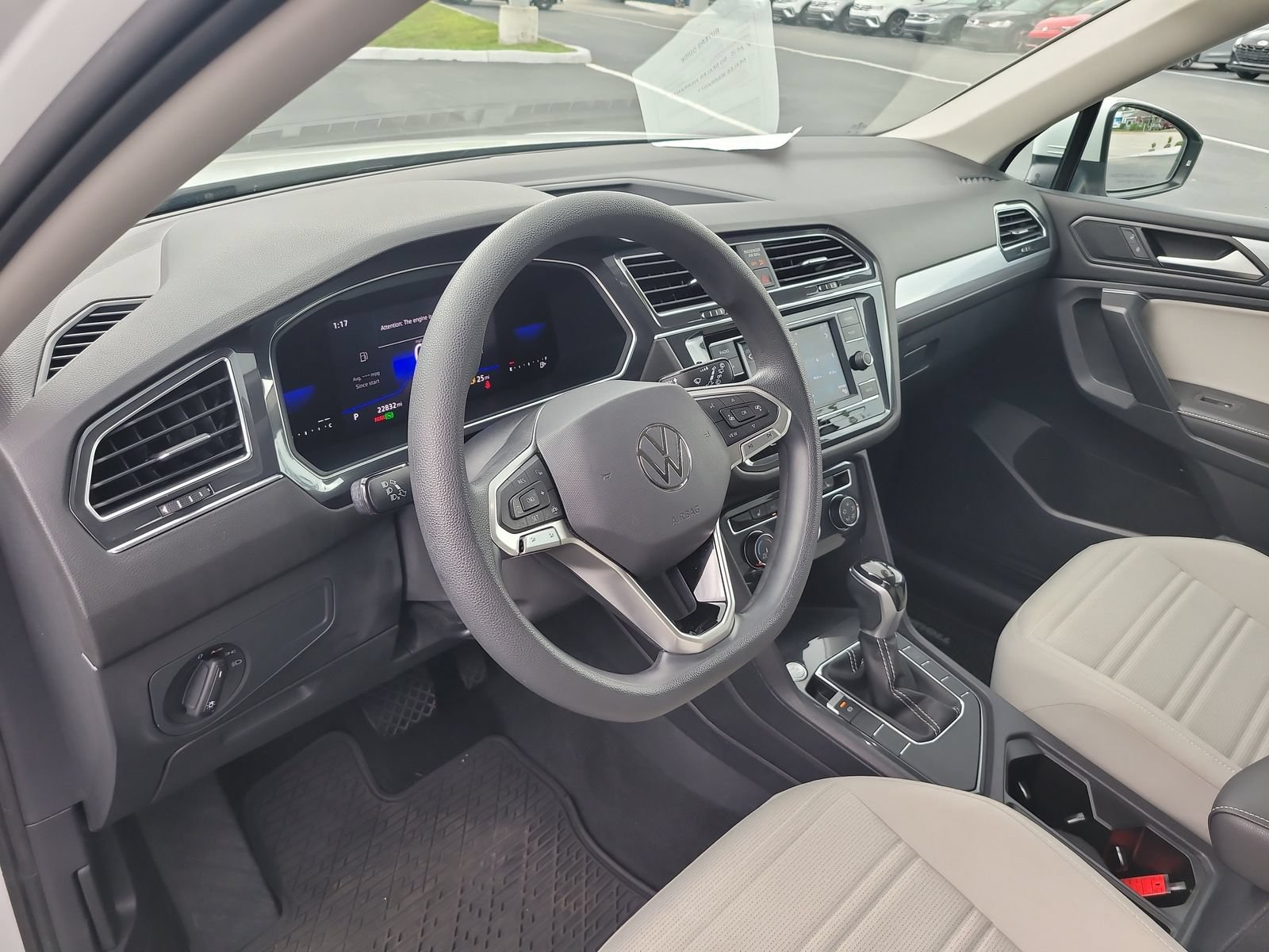 Used 2023 Volkswagen Tiguan S FWD image 18