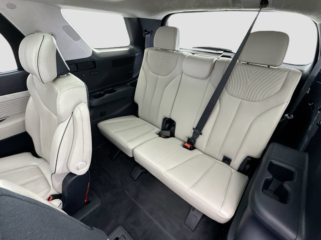 Used 2023 Hyundai Palisade Calligraphy FWD image 22