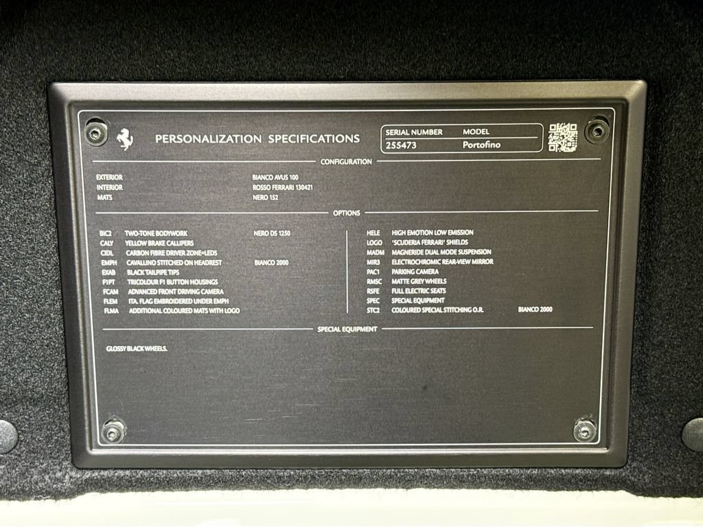 Used 2020 Ferrari Portofino RWD image 24